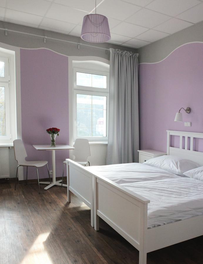 Hotel Orix Яхимів Екстер'єр фото